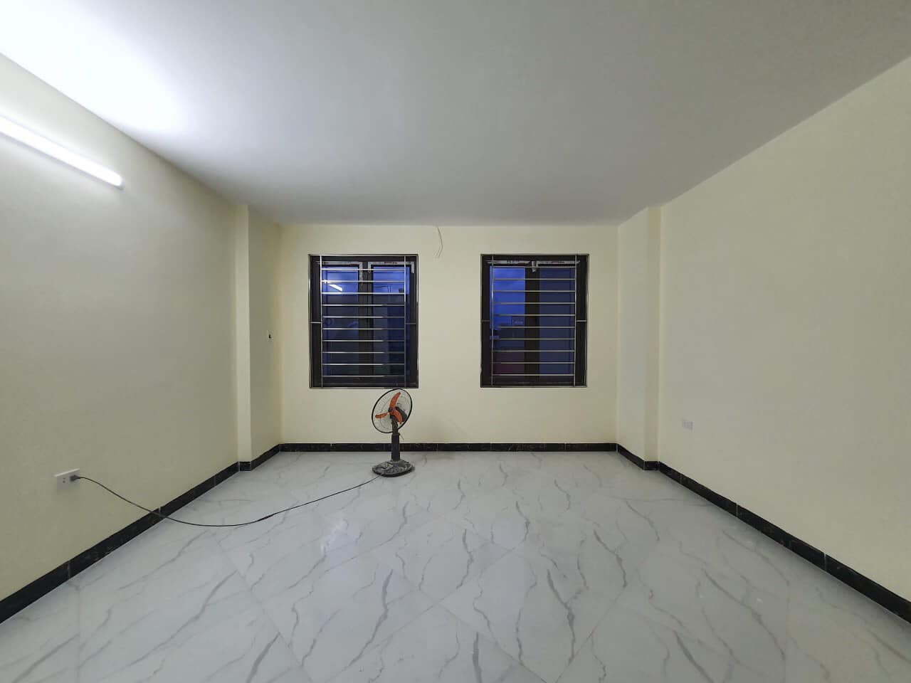 Ô TÔ-KINH DOANH-VỊ TRÍ VÀNG-CỰC GẦN PHỐ-THÔNG CÁC NGẢ, 55m2, 9.5 tỷ, THÁI HÀ 12982249