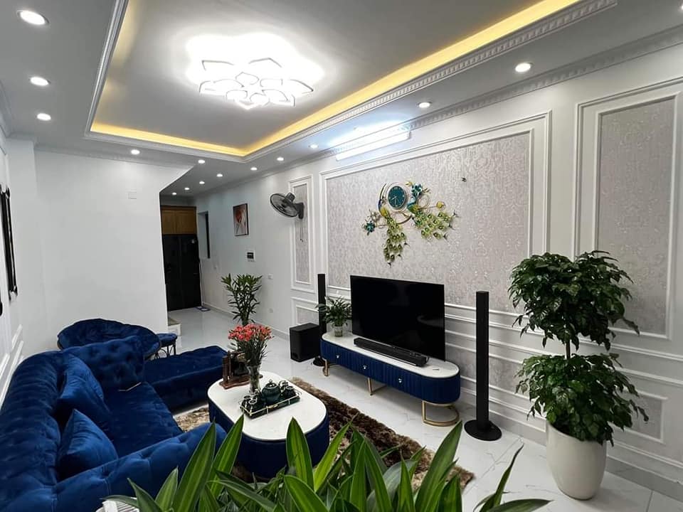 Bán nhà 4tầng 42m2 MT4m 4.3tỷ lô góc 2mặt ngõ gần ôtô Đường Láng Đống Đa(2) 12985086