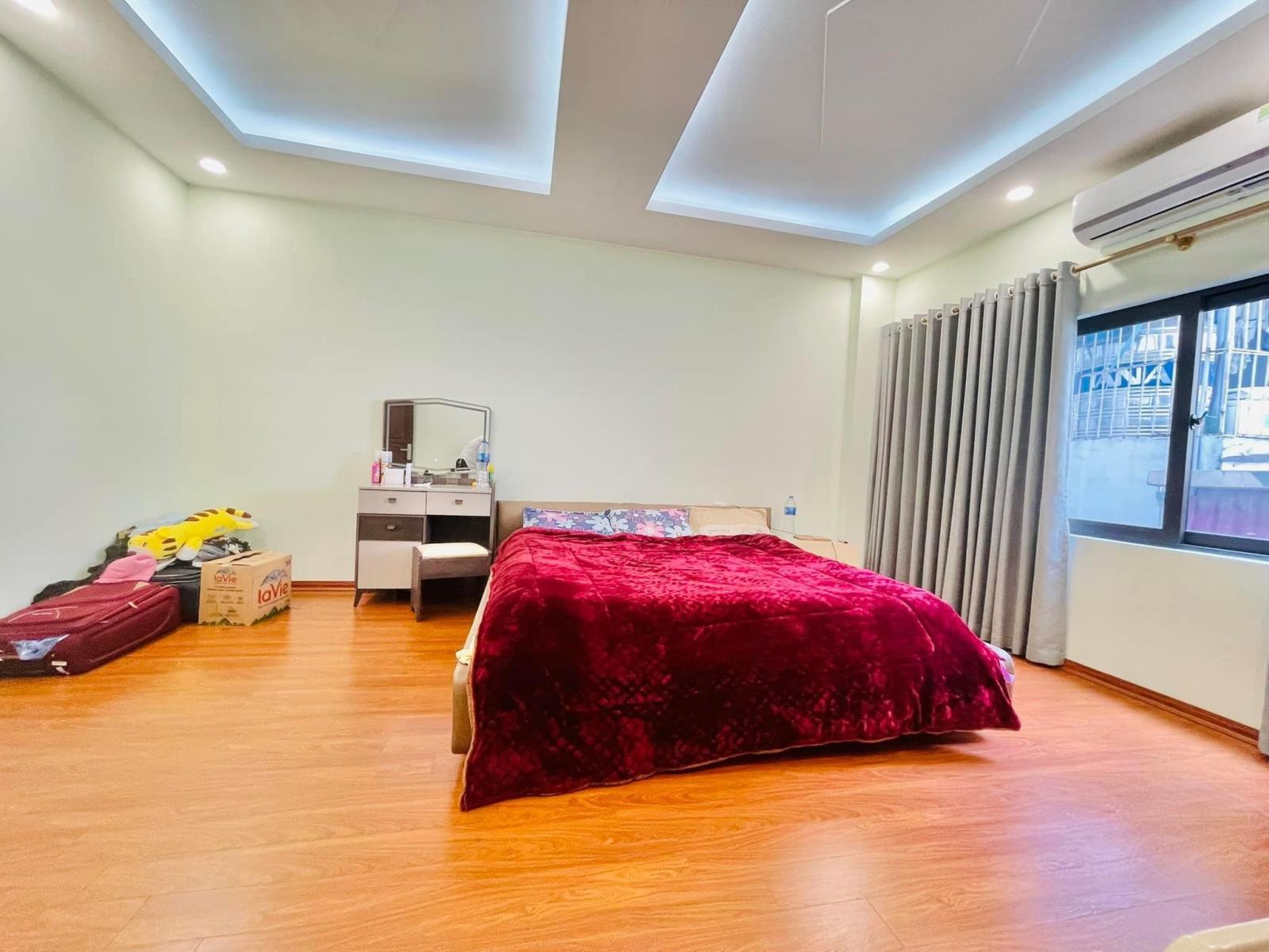 Bán nhà Thái Hà, Nhà Mới Đẹp- An Ninh Tốt – Ngõ Thông, Yên Tĩnh,Oto Qua,80m2, 9.5 tỷ 12995014