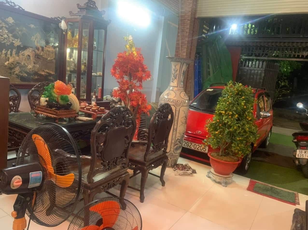 Nhà toàn đồ gỗ xịn 4 tầng ngang 11m, Đường số 50, Hiệp Bình Chánh, 190m2 giá 13.5 tỷ 12999070