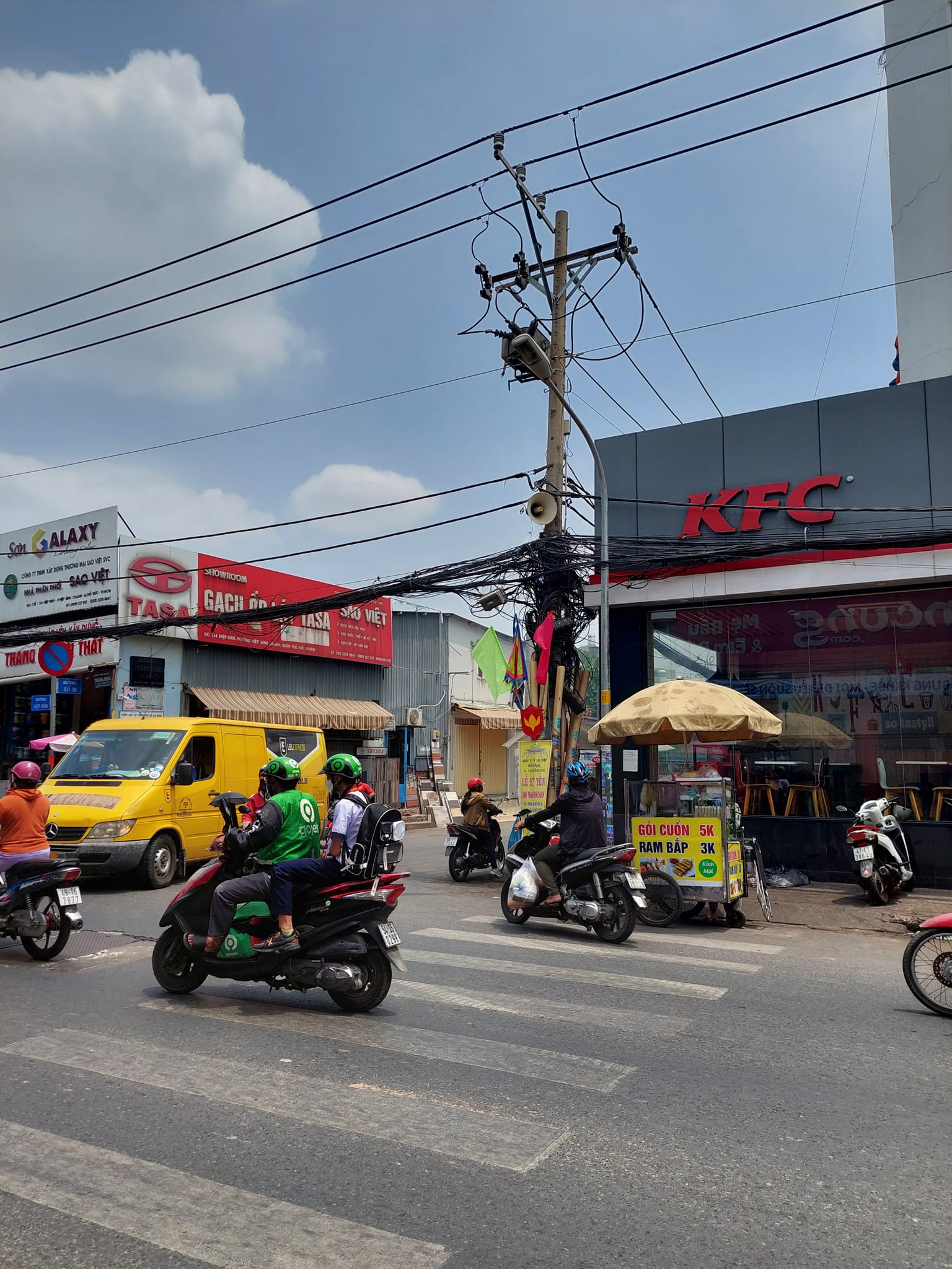 Mặt tiền Kinh doanh đường số 38, Hiệp Bình Chánh, chợ Hiệp Bình 180m2 giá 15.3 tỷ 13000009