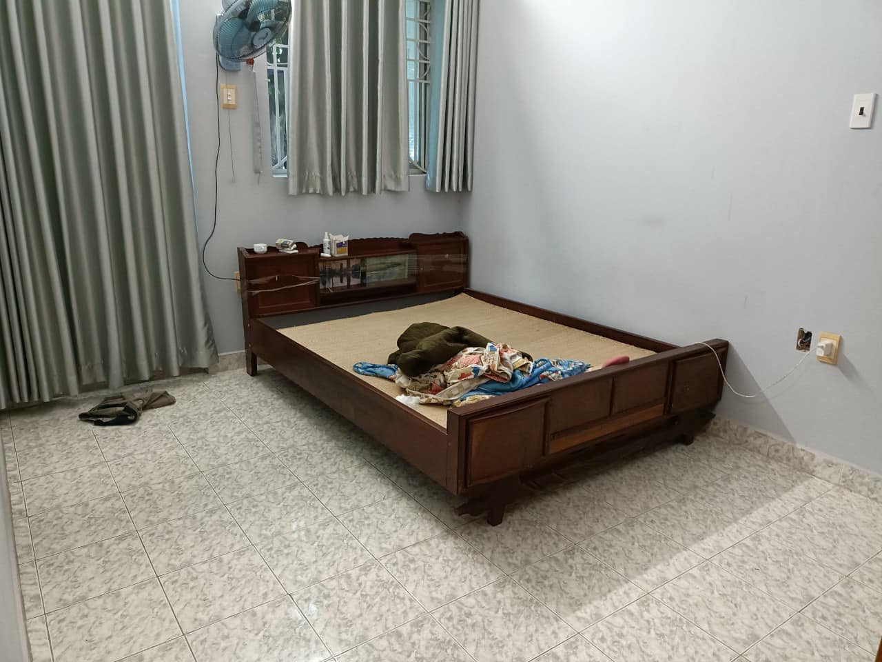 Bán nhà Khu VIP  Hiệp Bình Chánh, Gigamall Phạm Văn Đồng 180m2 23.5 tỷ 13002119