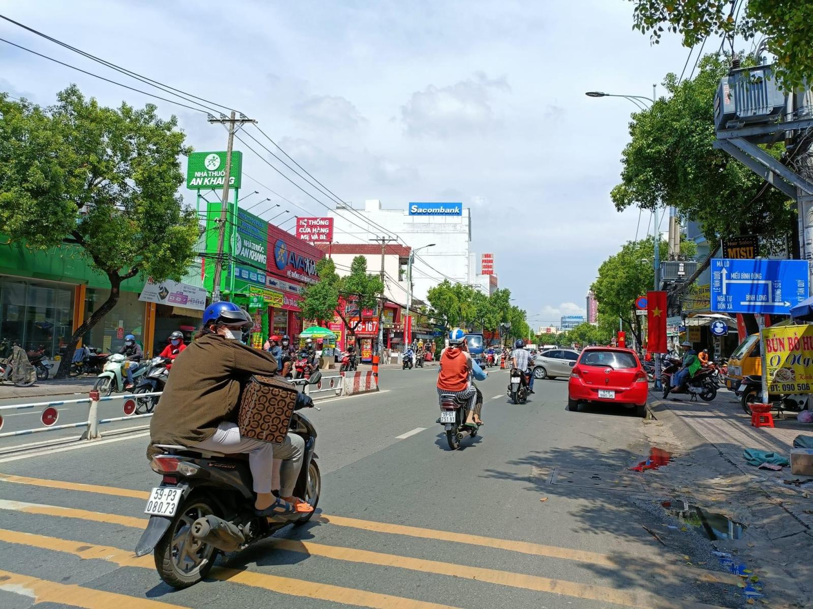 Bán nhà MT Cách Mạng Tháng 8, DT: 4.5/6.2x20m, 4T, cho thuê 60tr, 28 tỷ 13011898