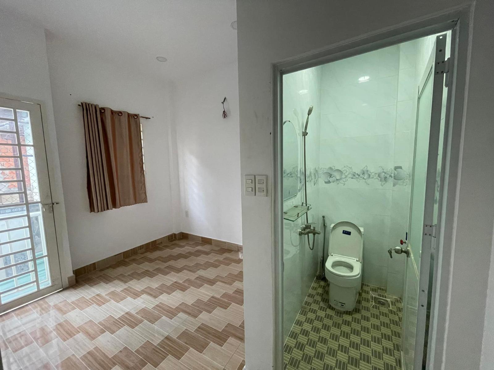 Nhà mới ở ngay gần ngã 4 Bình Phước, Thủ Đức 45m2 giá 2.9 tỷ 13014528