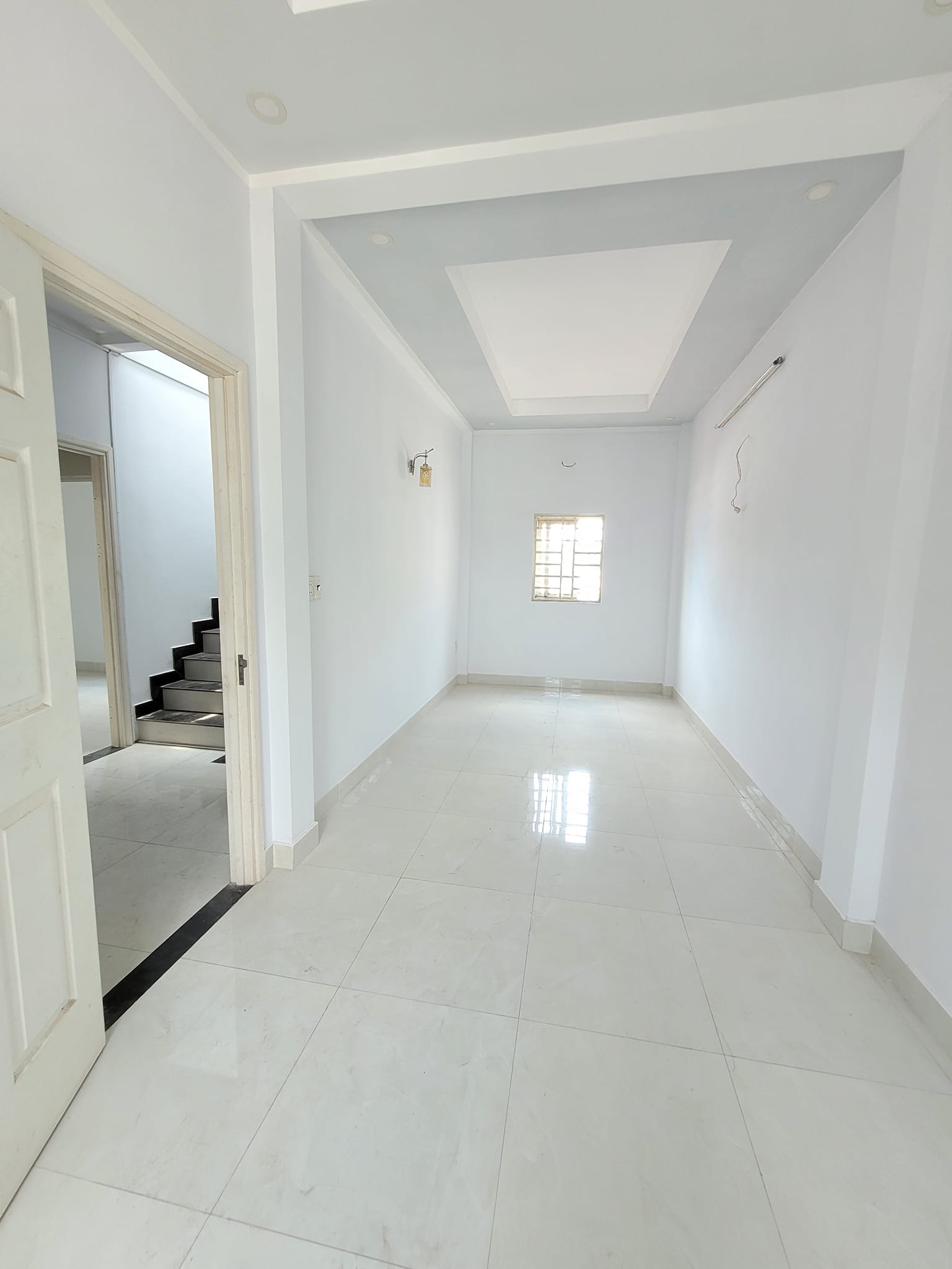 Bán nhà Cách Hẻm xe hơi 1 căn Hẻm 606 Quốc Lộ 13 60m2 giá 3.3 tỷ 13014741