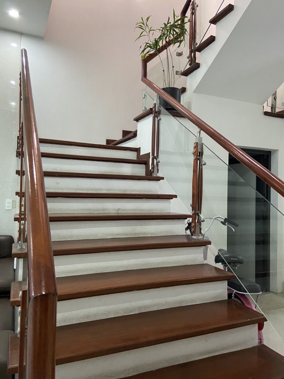 Chính chủ cần bán căn nhà 4 tầng 125m2 đất Kiêu Kỵ Gia Lâm Giá 6.7 tỷ xách vali về Ở luôn 13016121