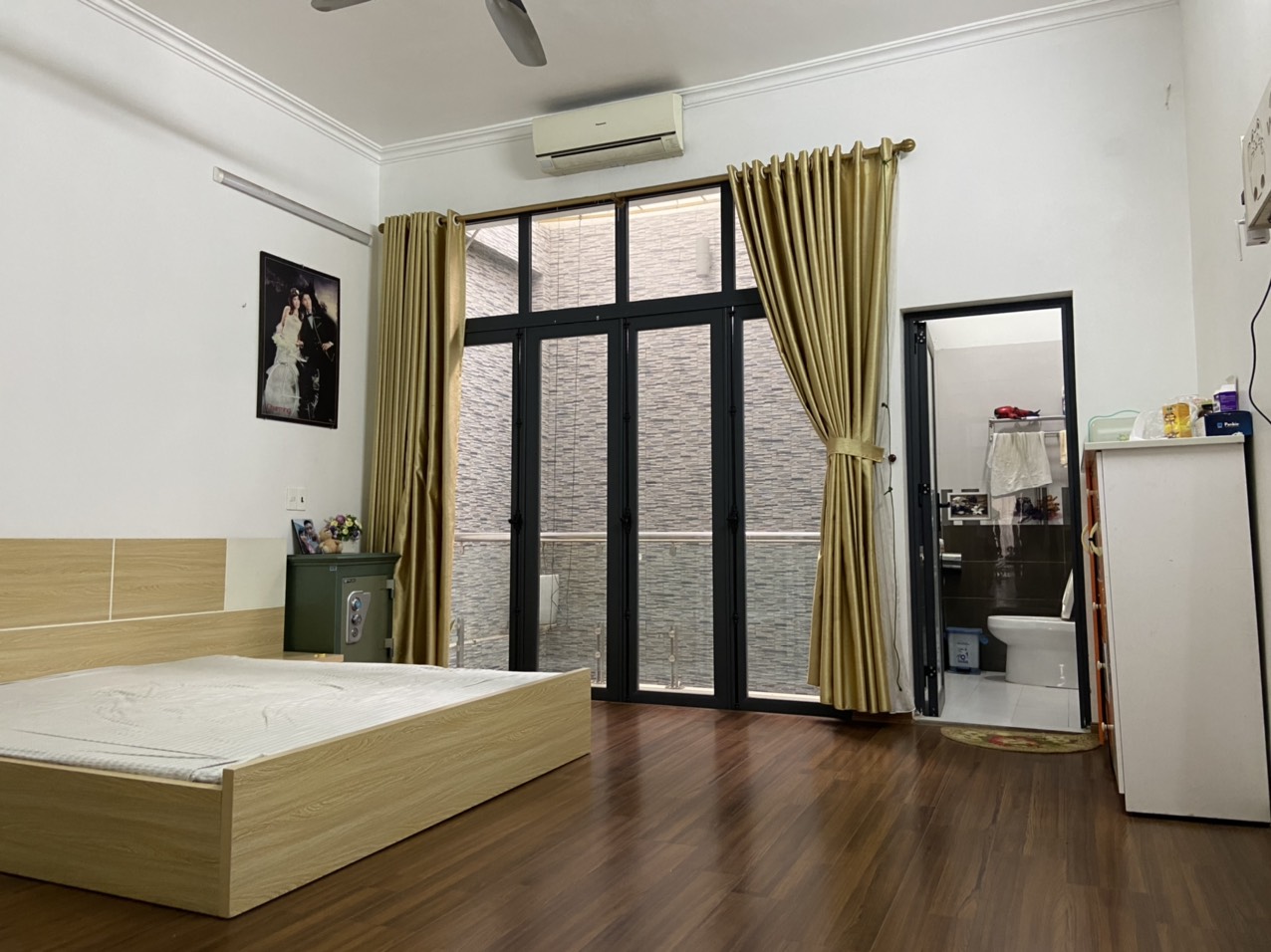 Chính chủ cần bán căn nhà 4 tầng 125m2 đất Kiêu Kỵ Gia Lâm Giá 6.7 tỷ xách vali về Ở luôn 13016121