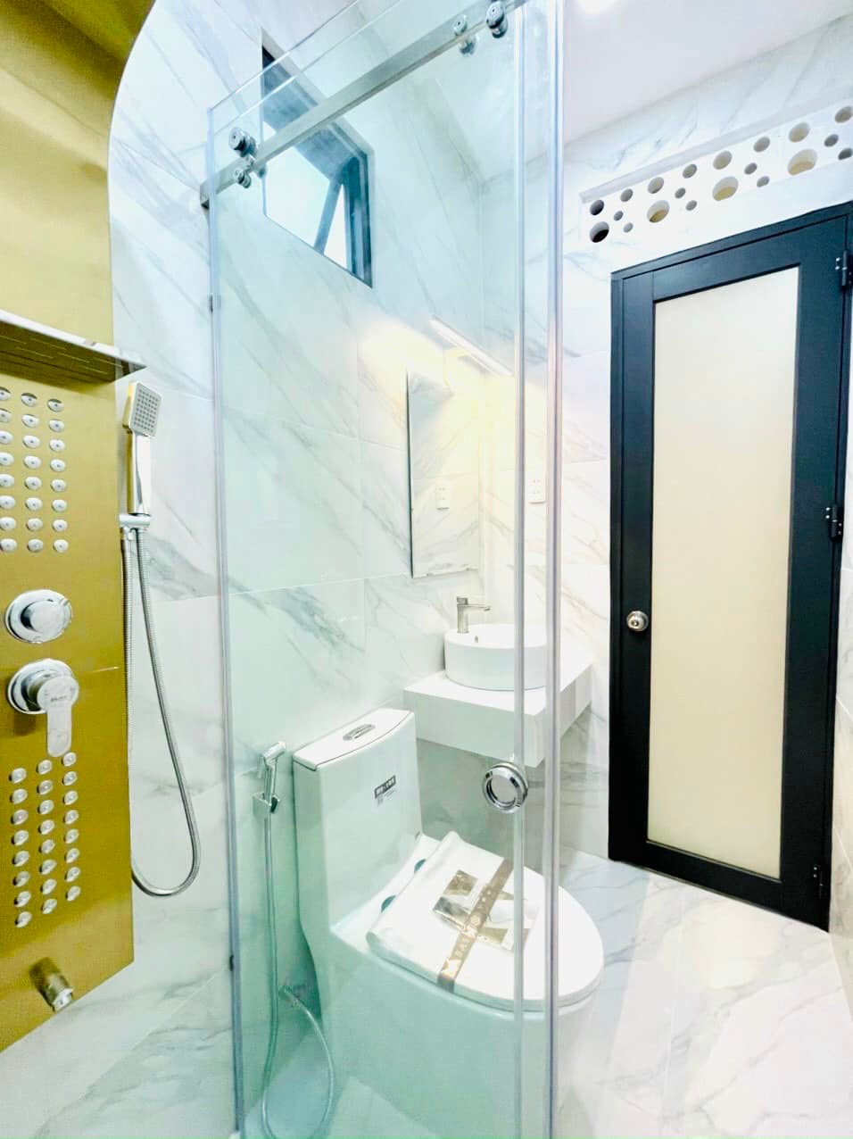 Bán nhà mặt tiền, 5 tầng mới ở ngay, cạnh Vạn Phúc City, 100m2 giá nhỉnh 9 tỷ. 13024260