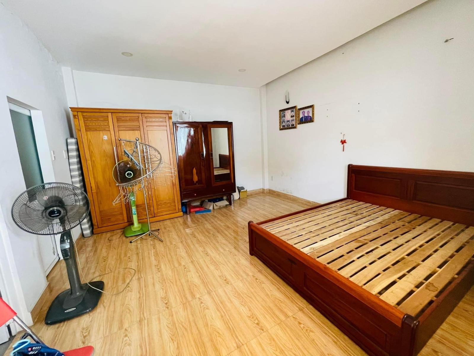 Bán nhà 2 MT Bành Văn Trân gần Cách Mạng Tháng 8, 6x20m, 3T, 22.9 tỷ 13039610