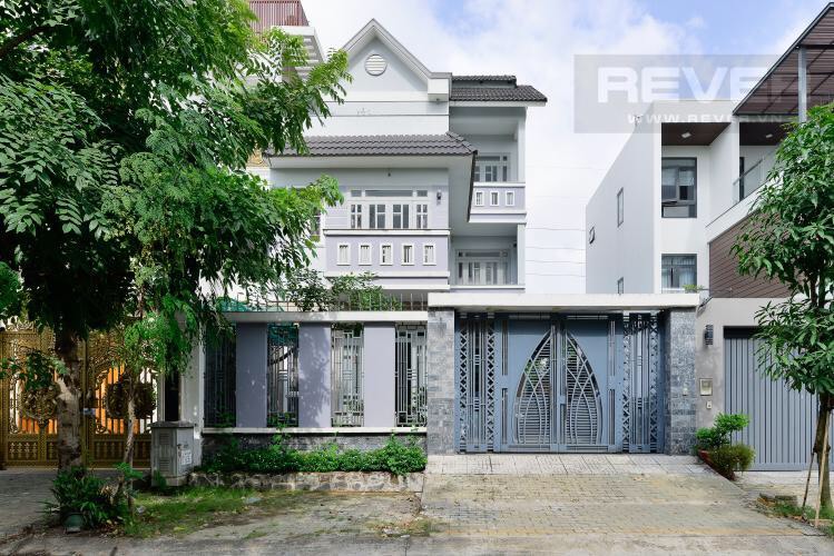 Chính chủ cần cho thuê Biệt thự 3 lầu + áp mái. 162m2 tại Khu biệt thự Tấn Trường 13051221