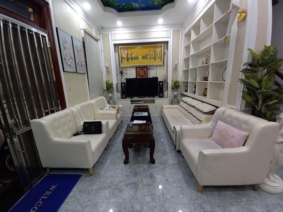 Đường 16m, Kinh doanh tốt, ở cũng tiện, gần Coopmart Bình Triệu, 240m2, chủ gấp bán, 18 tỷ. Chốt 13058114