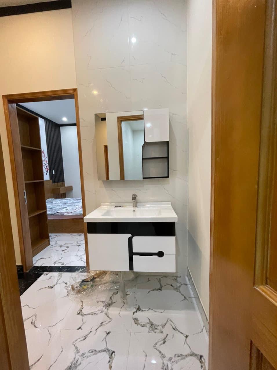 Bán nhà riêng tại  hẻm 385 Đường Lê Hồng Phong, phường  Phú Hòa, Thủ Dầu Một, Bình Dương giá 4.9 Tỷ 13074189