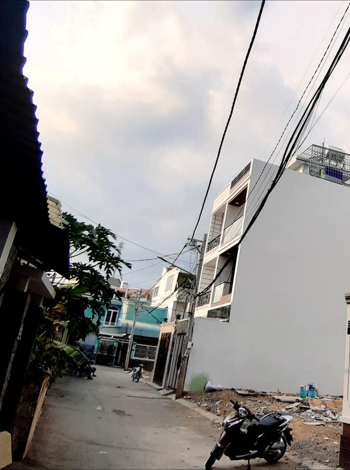 Chỉ 6 tỷ, có ngay nhà 4 tầng cực đẹp, đường Hồ Văn Tư, Trường Thọ, 71m2 chợ Thủ Đức 13076319