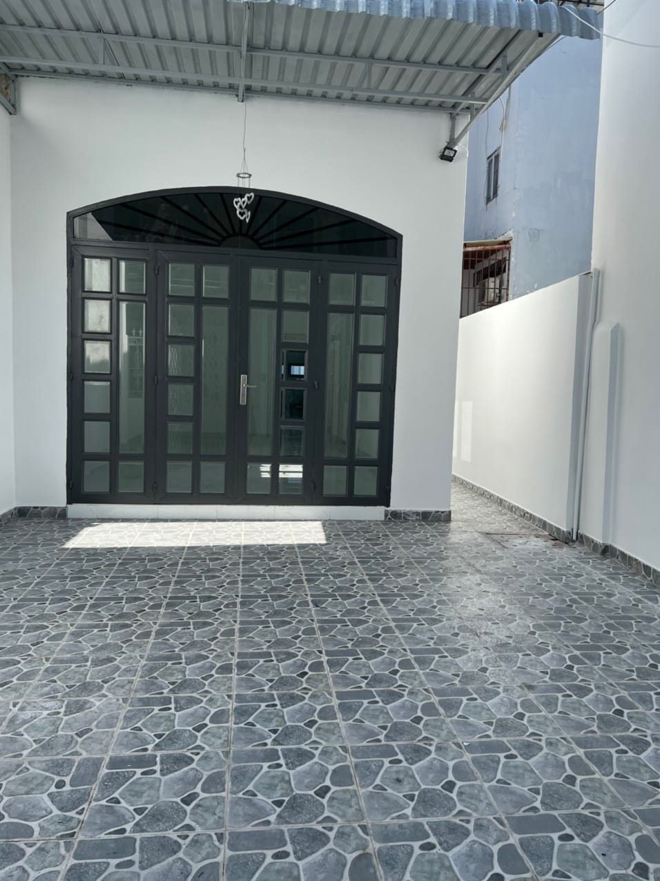 Chỉ 5.9 tỷ, 30m ra hẻm xe hơi, Nhà mới, đường số 8, trung tâm Trường Thọ, 110,m2 13077370