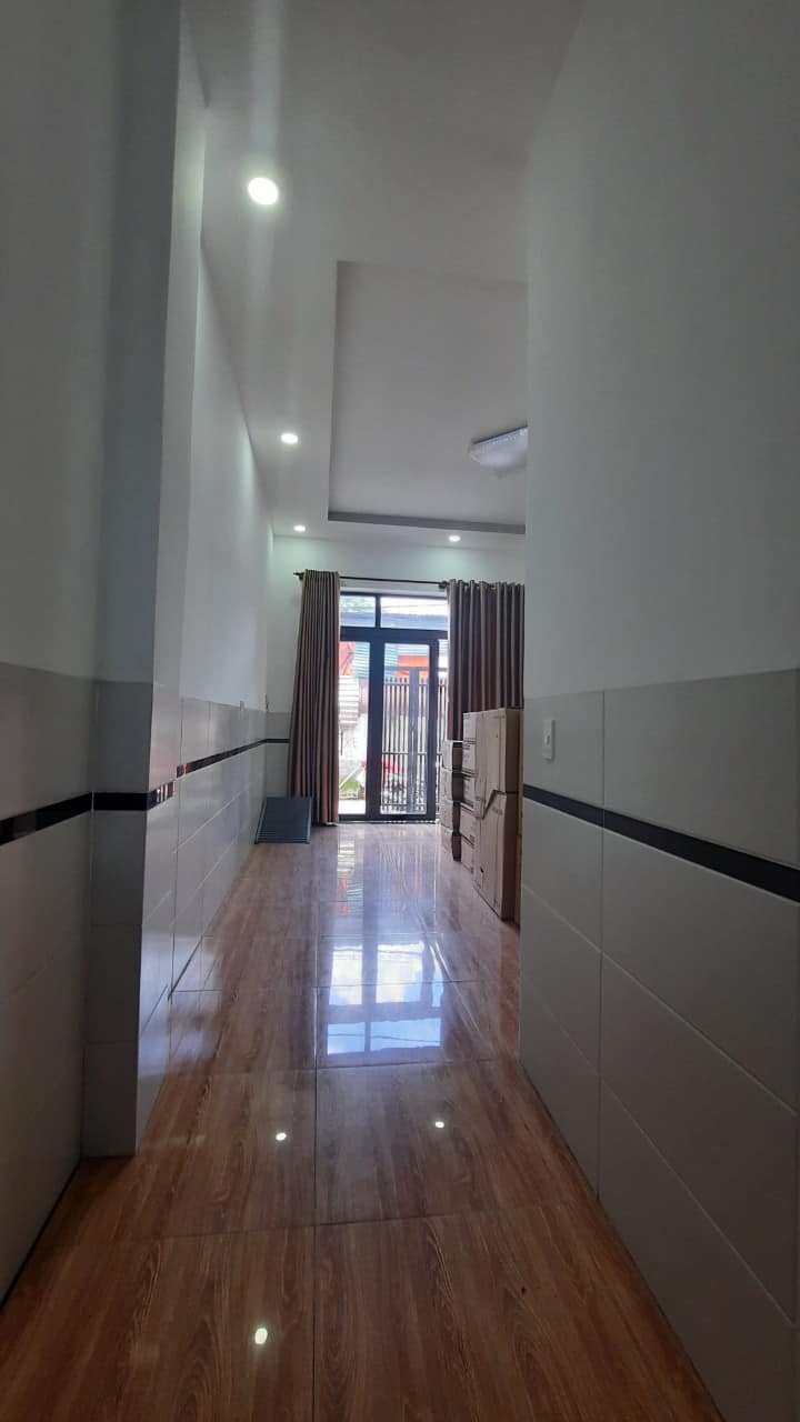 Bán nhà Hẻm xe hơi đường Gò Dưa, Tam Bình, 200m2 giá 10.4 tỷ gần Nhà thờ Tam Hải. 13079117