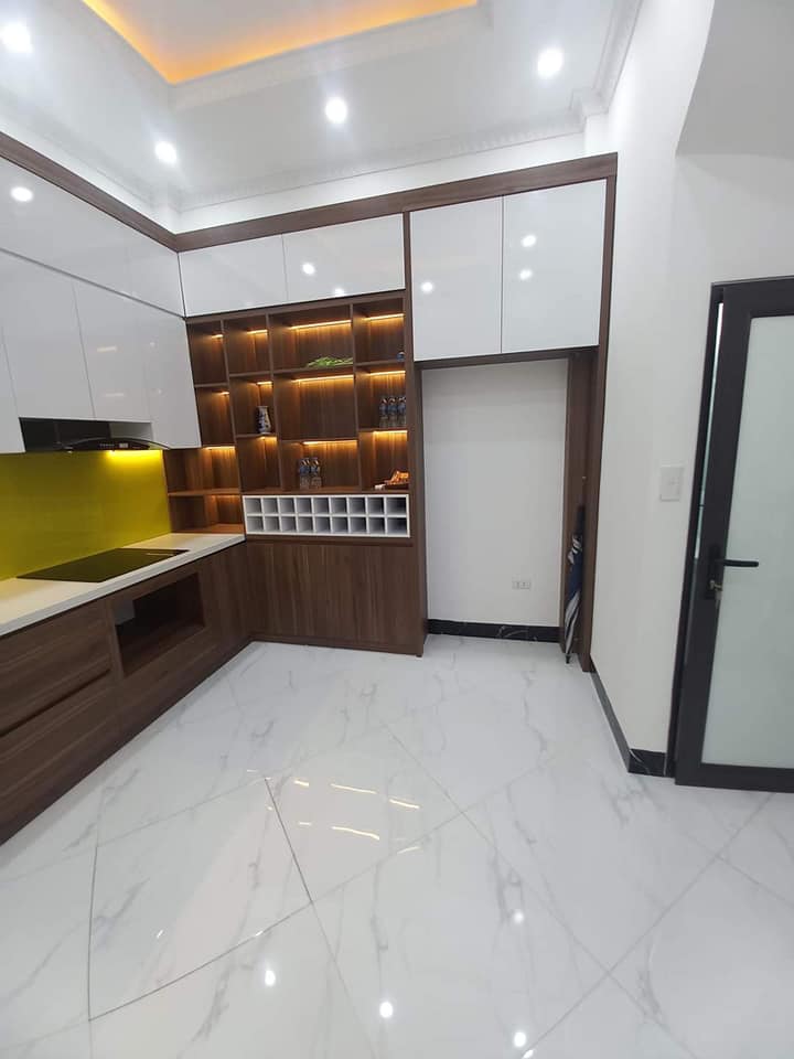 Bán nhà phố VIP Võng Thị 50m2 4tầng MT 4m nhỉnh 6tỷ ngõ ôtô gần Hồ Tây (1) 13087673