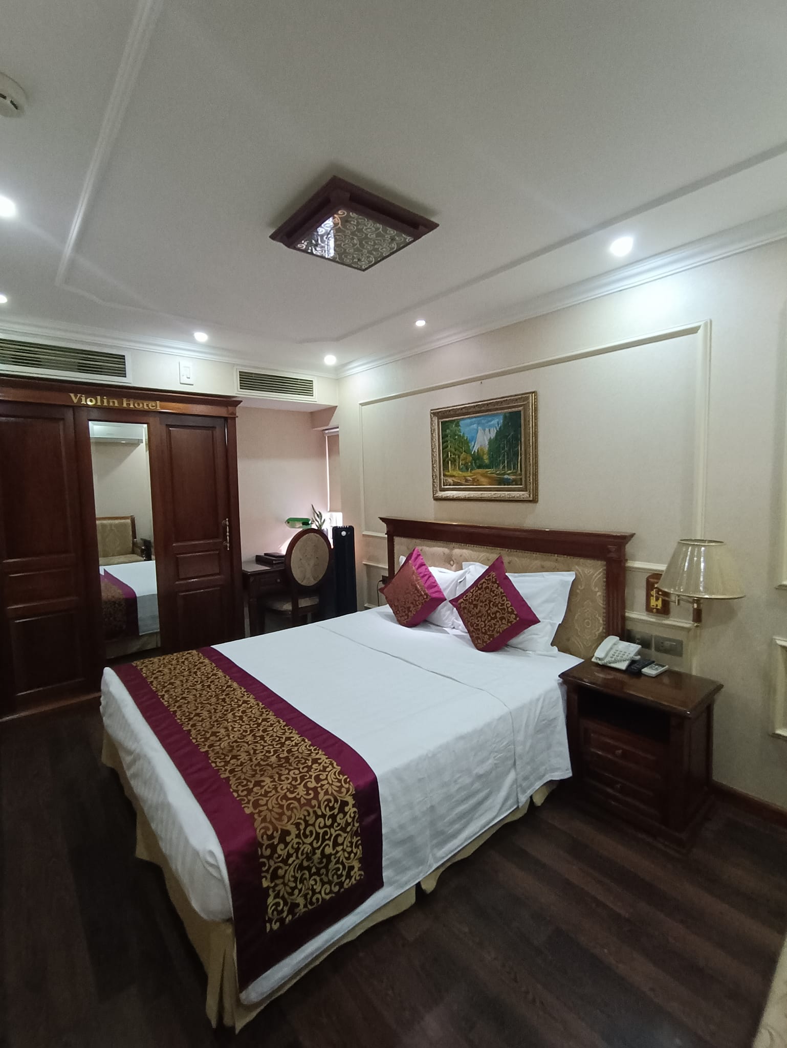 Bán Nhà Mặt Phố Trần Duy Hưng Cầu Giấy ,Kinh Doanh,7 Tầng Thang máy DT 80m2 13116665