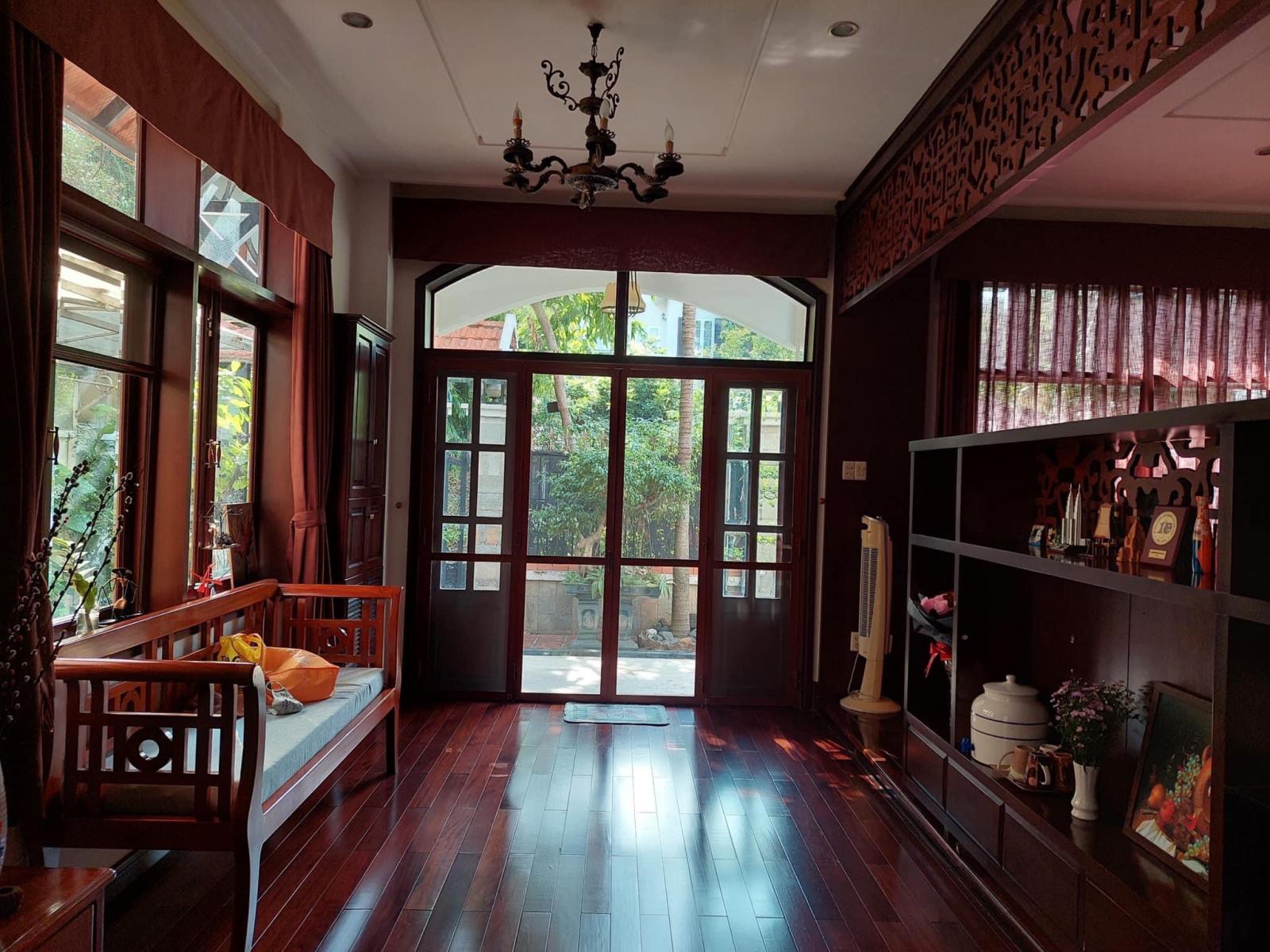 Bán nhà Biệt thự biệt lập đường Phổ Quang, 10x20m, 3 tầng, 5 PN,  45 tỷ (TL) 13119069