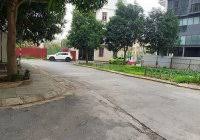 Bán 102m2 đất phân lô ngõ 699 Lạc Long Quân, mặt tiền 7,2m LH 0935628686 13126903