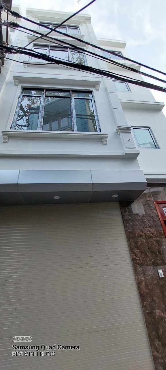 Cần bán nhà 5 tầng x40m2 mt5m ô tô đỗ cửa ở đường Chiến Thắng La Khê giá nhỉnh 4 tỷ lh mr Huy 13131045