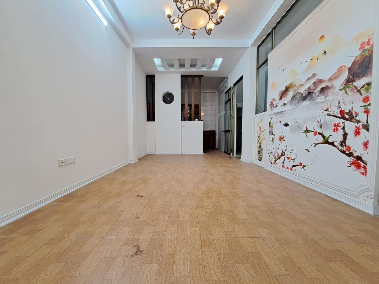 Bán nhà phố Cầu Đơ, 40m2, ô tô đỗ, mặt tiền khủng 13133998