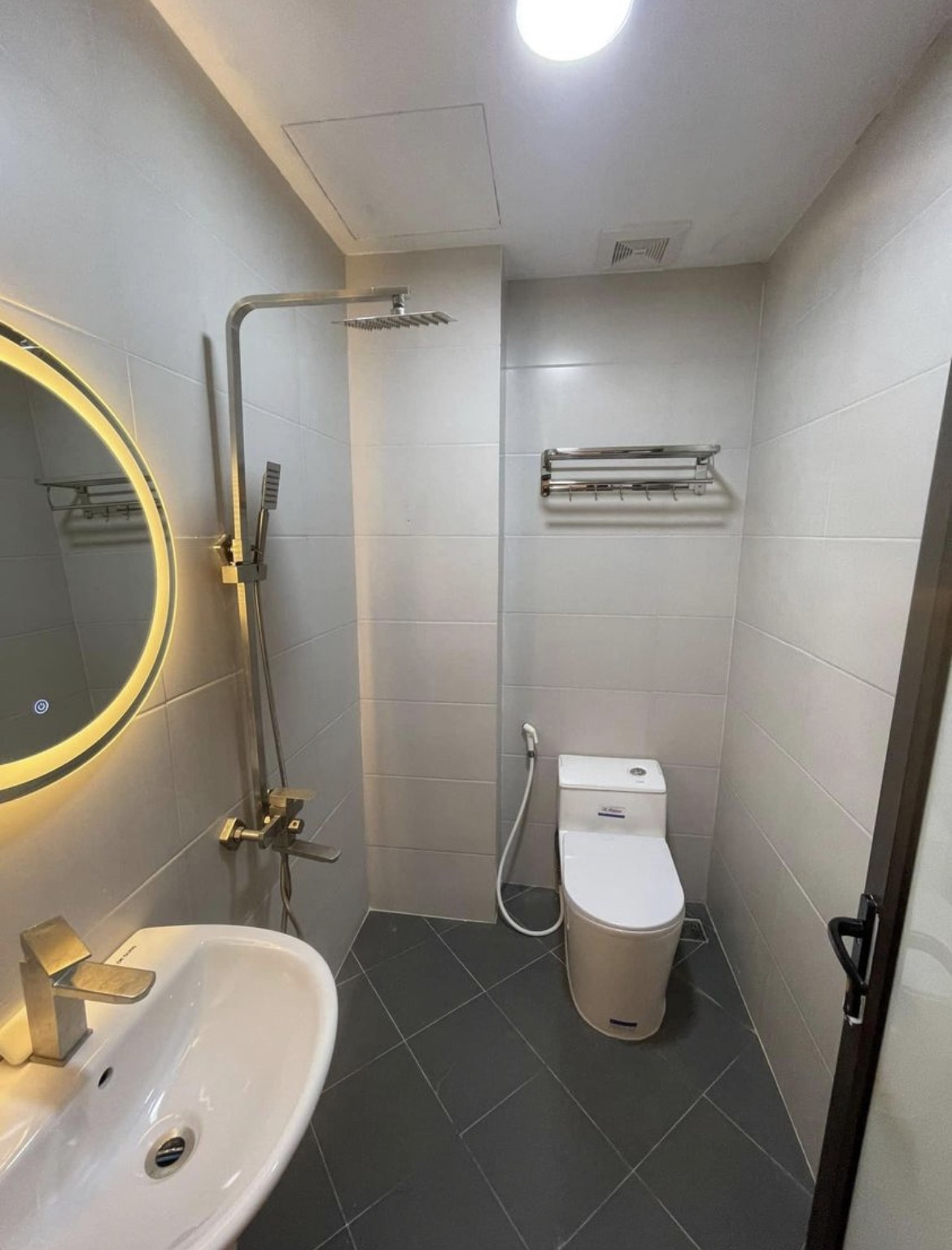 Bán nhà đẹp chính chủ 4tầng 55m2 chỉ 5.2tỷ 110/66 Trần Duy Hưng Cầu Giấy(3) 13140890