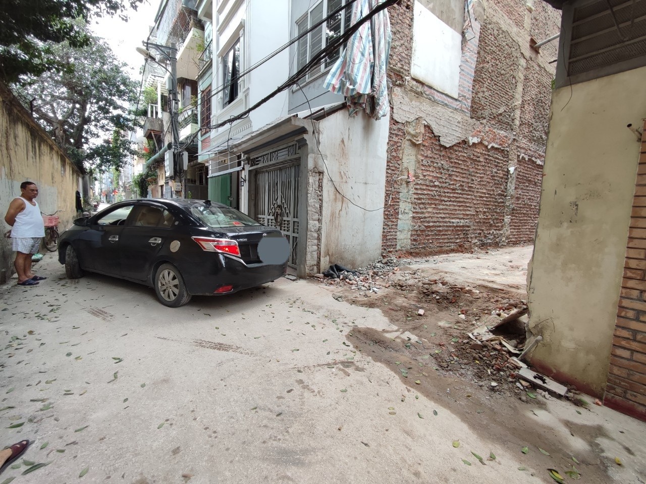 Bán đất tại phố Bà Triệu-Hà Đông, Dt 55m2, 2 mặt đường, ô tô vào đất, gần ngã 4 Bà Triệu-Tô Hiệu. Lh 0984672007 13142670