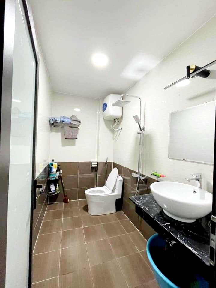 Bán Nhà 15 Ngõ 515/38 Vĩnh Phúc – Hoàng Hoa Thám, Ngõ Đẹp, Nhà Mới DT: 30m/5 Tầng/4.2 Tỷ 13164183