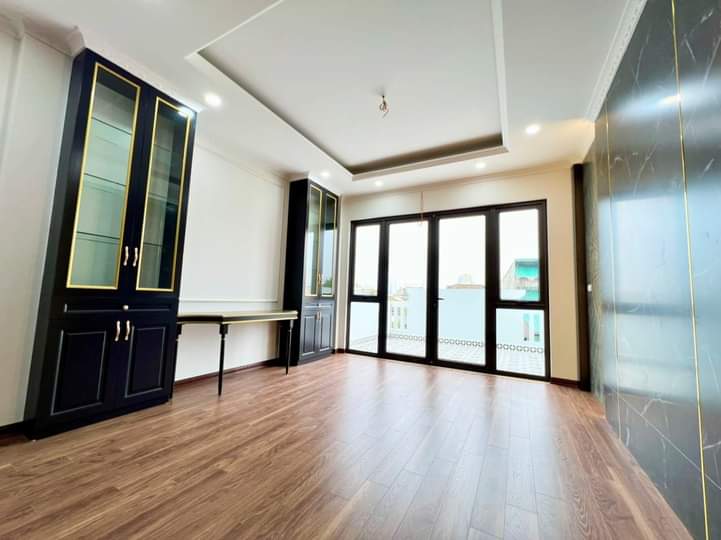 Ô TÔ TRÁNH ĐỖ NGÀY ĐÊM KINH DOANH - ĐƯỜNG TAM TRINH - TRUNG TÂM QUẬN HOÀNG MAI 13164402