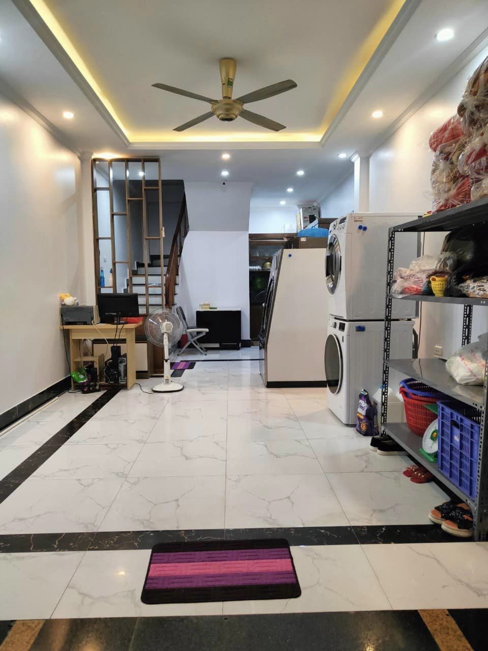 Bán nhà phố Hoàng Quốc Việt Nghĩa Đô Cầu Giấy 40m2 6tầng nhỉnh 5ỷ gần ôtô (3) 13166810