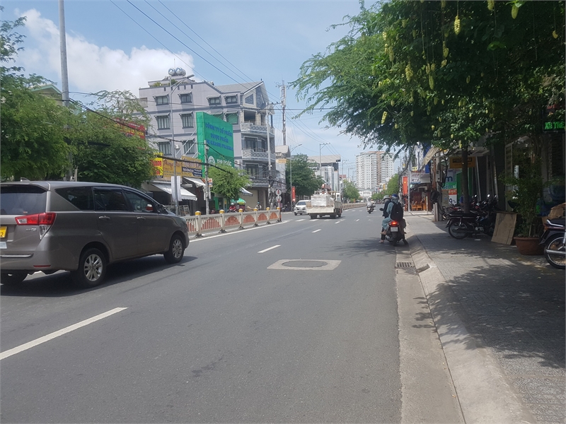 Cho thuê mặt bằng 1 trệt 2 lầu 90m2 đường 30/4, TP Vũng Tàu 13169871