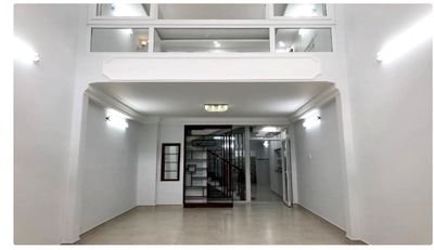 Cho thuê nguyên căn mặt tiền Nguyễn Thượng Hiền 4 lầu 8 phòng giá 35 triệu
 13173170