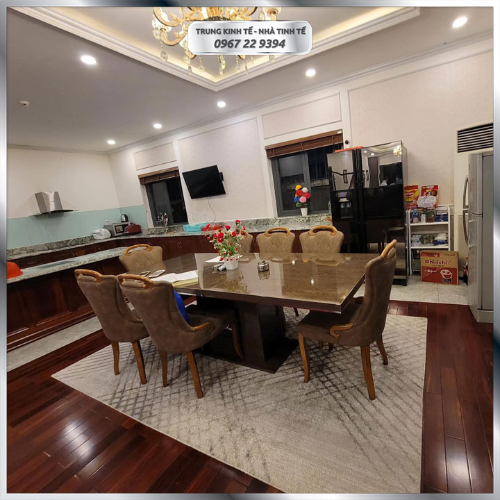 (HOT) Cô Tâm gửi Biệt Thự NGHỈ DƯỠNG Gần BV Q12, 850m2, NỞ HẬU, chỉ 32 tỷ, 0967229394 13190860