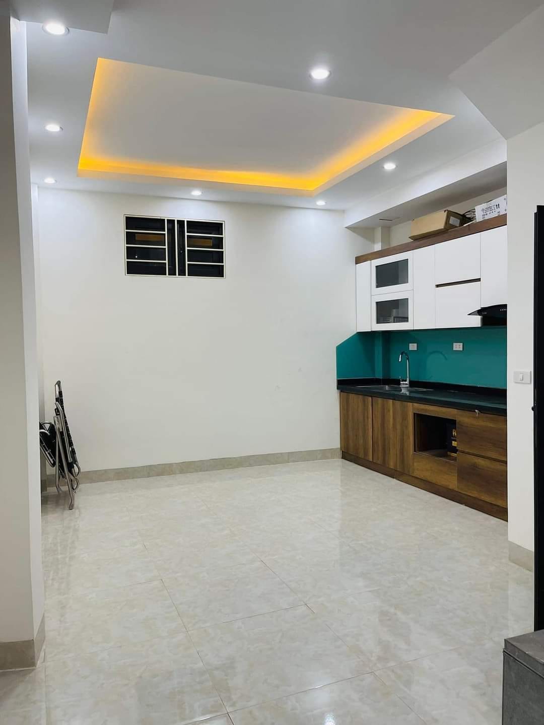 Bán nhà đẹp phố Hoàng Quốc Việt Cầu Giấy 43m2 5tầng 4.95tỷ gần ôtô (3) 13191618