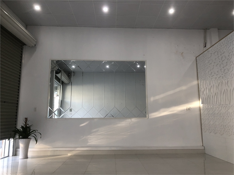 Cho thuê mặt bằng rộng 8m đường 30/4, Tp.Vũng Tàu,  khu đông đúc 13192457