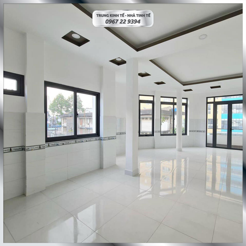 (HOT) Mặt tiền Trường Chinh, GẦN Mũi tàu Cộng Hòa, CĂN GÓC, 13 x 20, 210m2 chỉ 18 tỷ, 0967229394 13209120