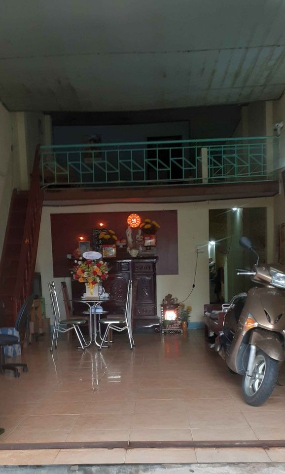 Chính chủ sắp chuyển đi nơi khác cần sang lại căn nhà lô 129 khu dân cư Bà Triệu 13211009