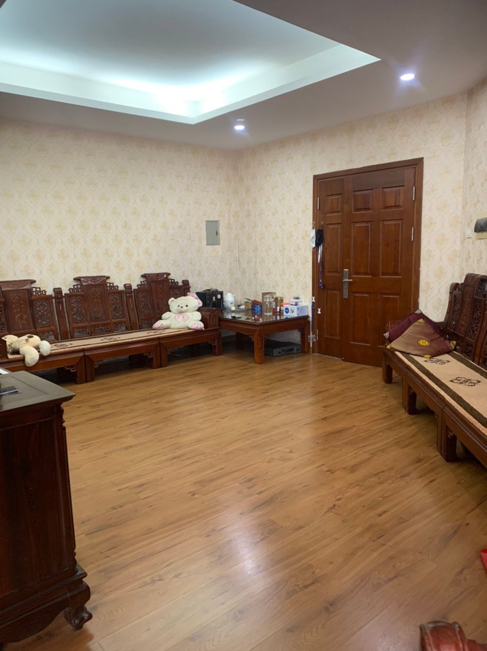 Chính chủ cần bán căn hộ 2 ngủ sửa được lên 3 ngủ 91m2 tòa nhà PICO 173 Xuân Thủy Cầu Giấy Hà Nội 13216393