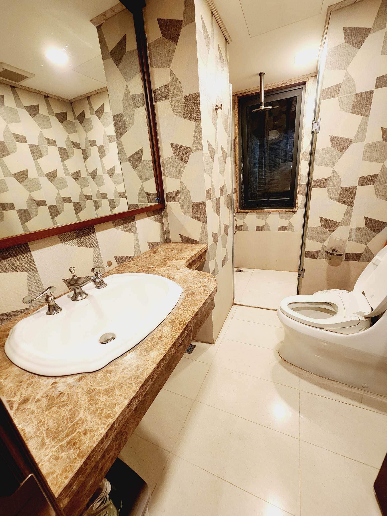 Nhà Nguyên Hồng 62m Phân lô Ô tô 7 tầng thang máy Tặng nội thất Ở sướng 13230222