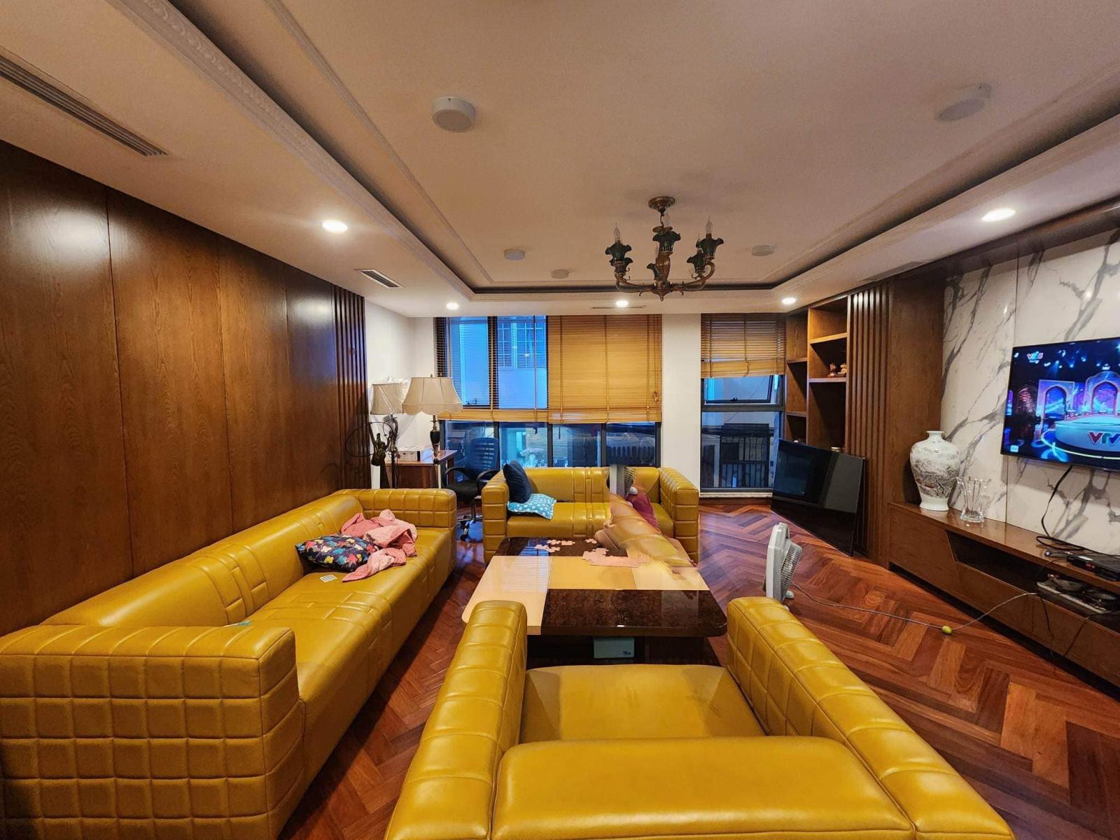 Nhà Nguyên Hồng 62m Phân lô Ô tô 7 tầng thang máy Tặng nội thất Ở sướng 13230222