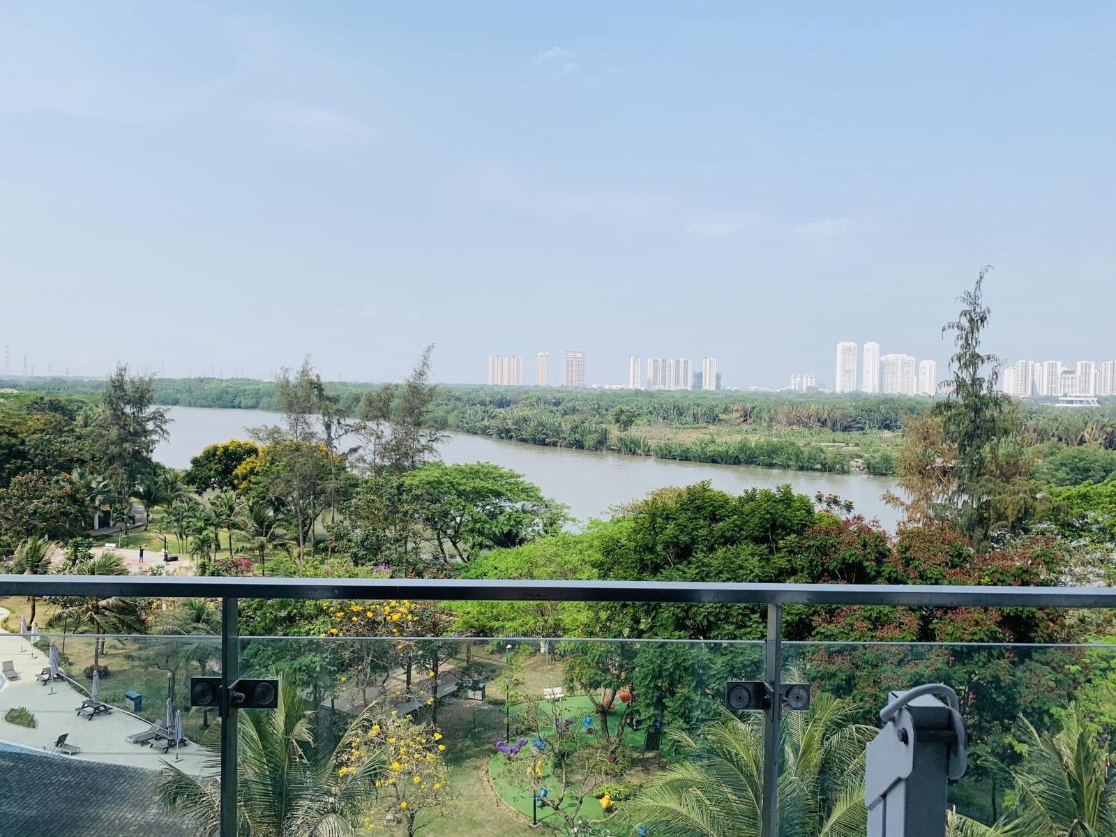 Cho thuê căn hộ 4PN Riverside residence Phú Mỹ Hưng, 130m2, full NT, view sông, xem thực tế. LH 0931862898 13241646