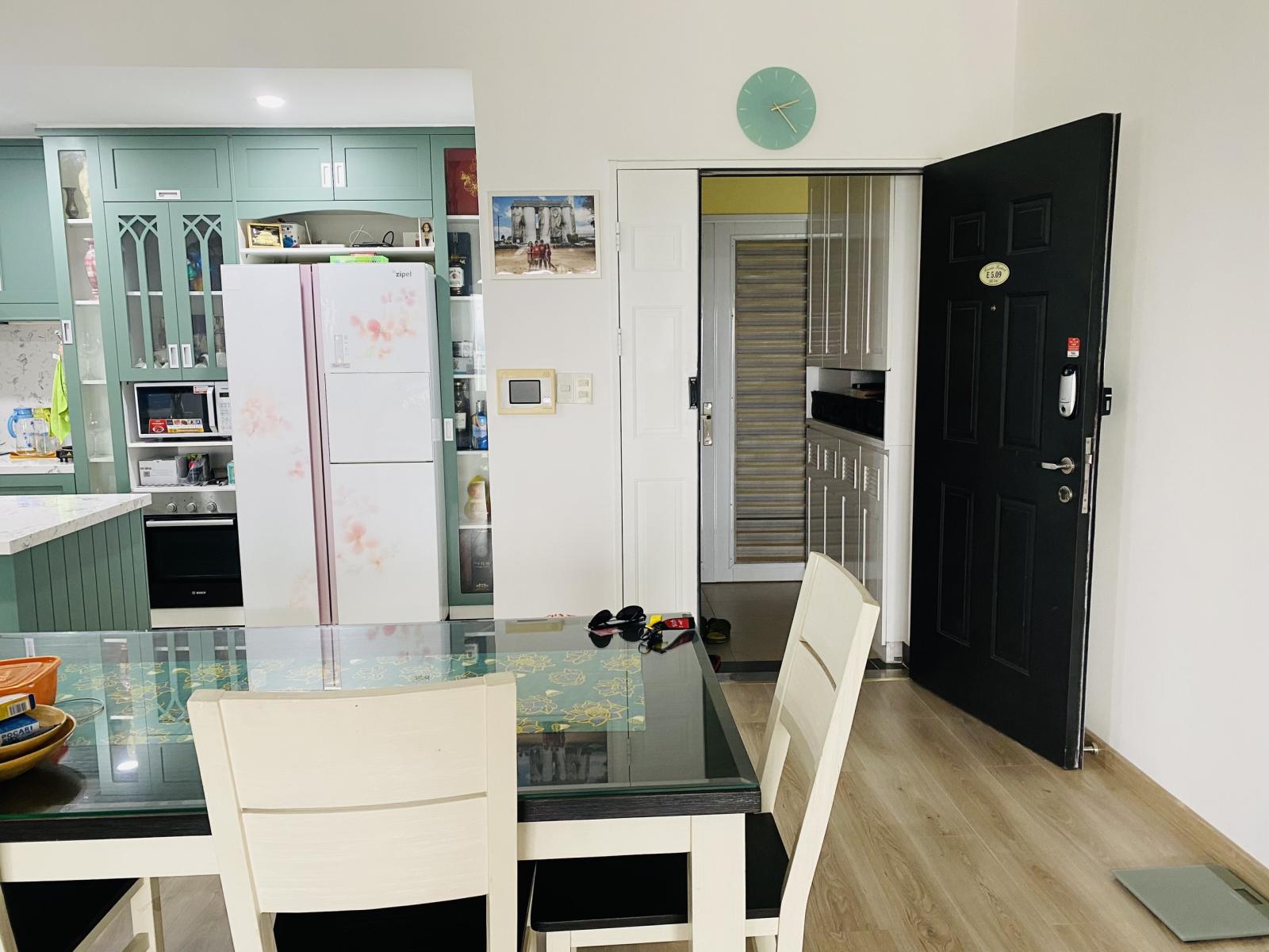 Cho thuê gấp căn hộ riverside residence Phú Mỹ Hưng, diện tích 130m2, 4PN, full NT, view sông, xem thực tế ngay 13242029