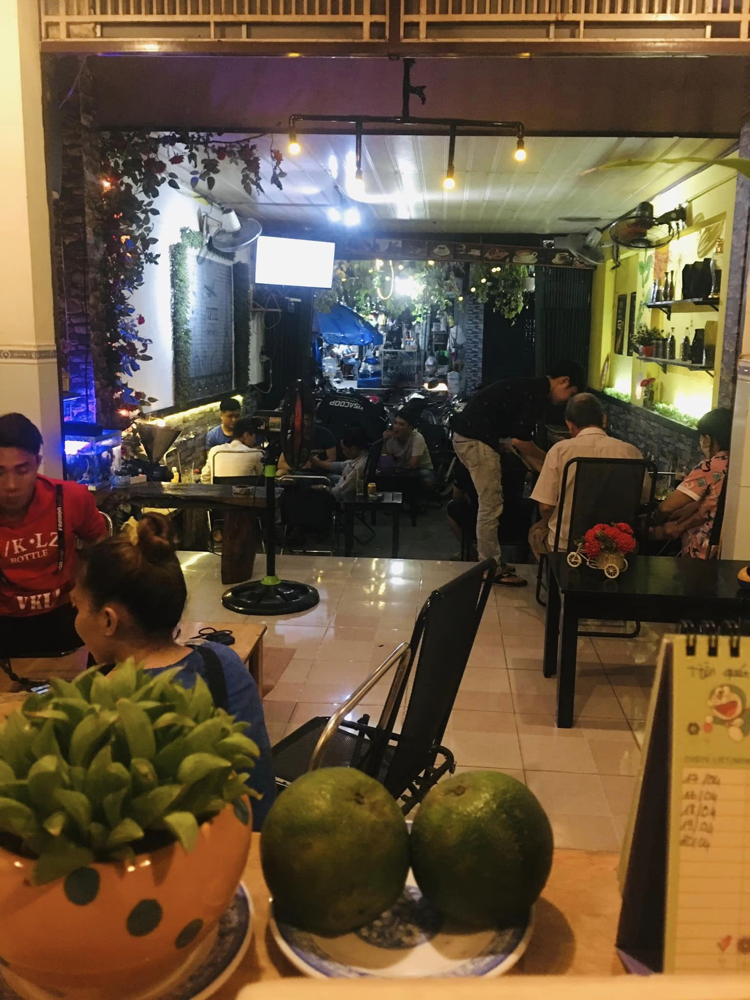 GÓC SANG NHƯỢNG QUÁN CAFE Ở HÓC MÔN 13253437