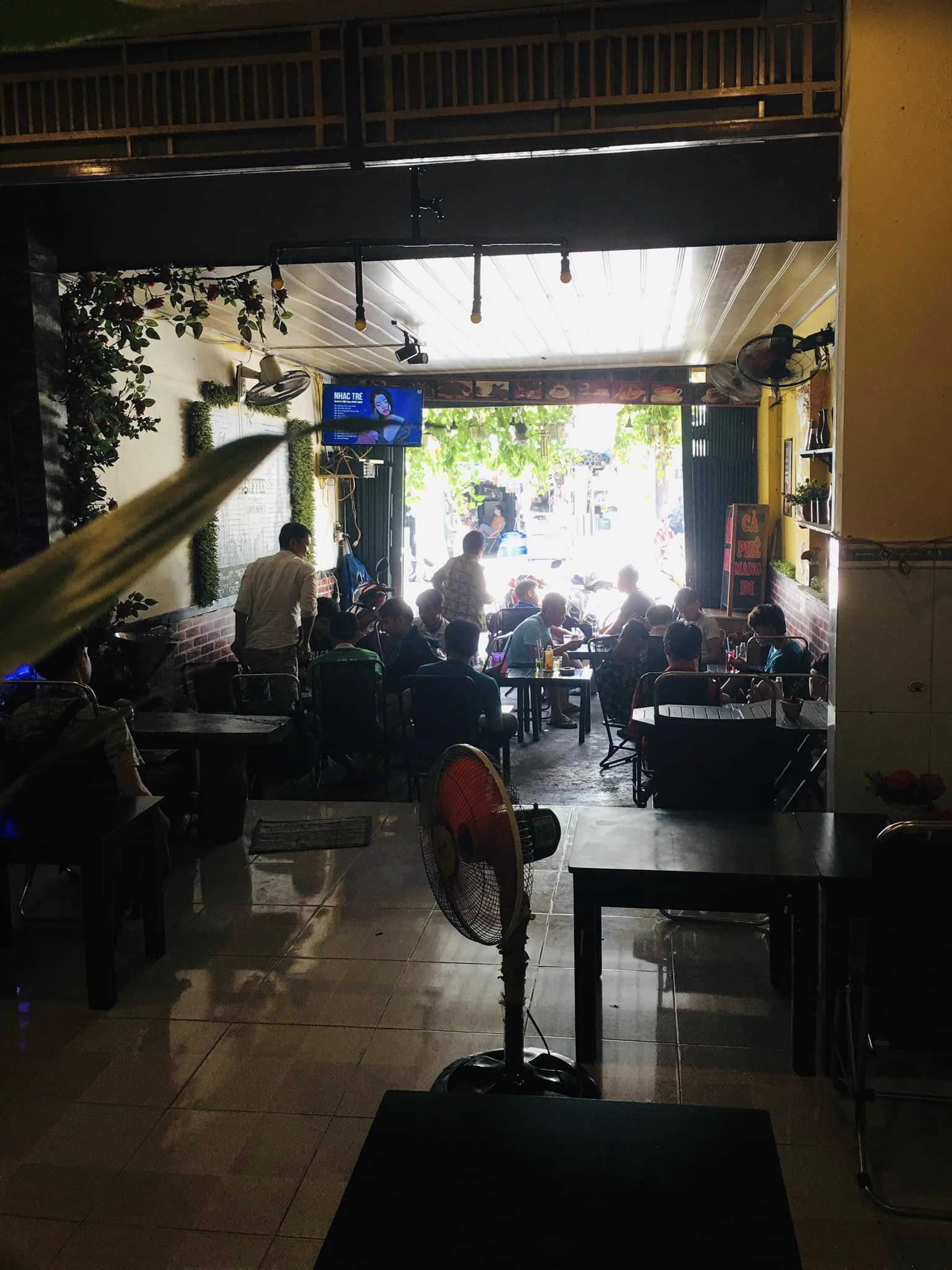 GÓC SANG NHƯỢNG QUÁN CAFE Ở HÓC MÔN 13253437