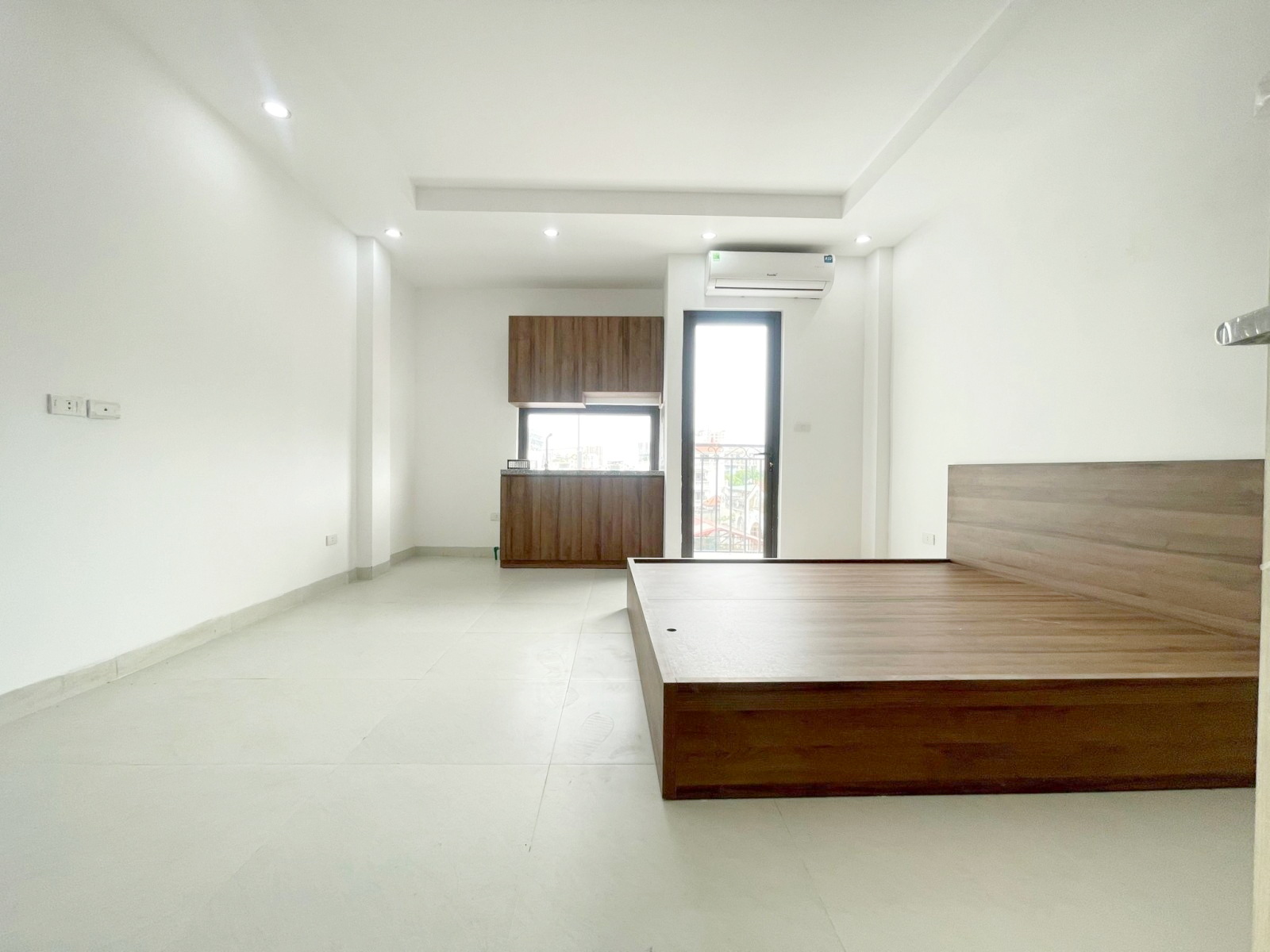 Bán nhà Lê Trọng Tấn 80m Phân lô Ô tô tránh Phòng cho thuê Giá cực tốt 13261158