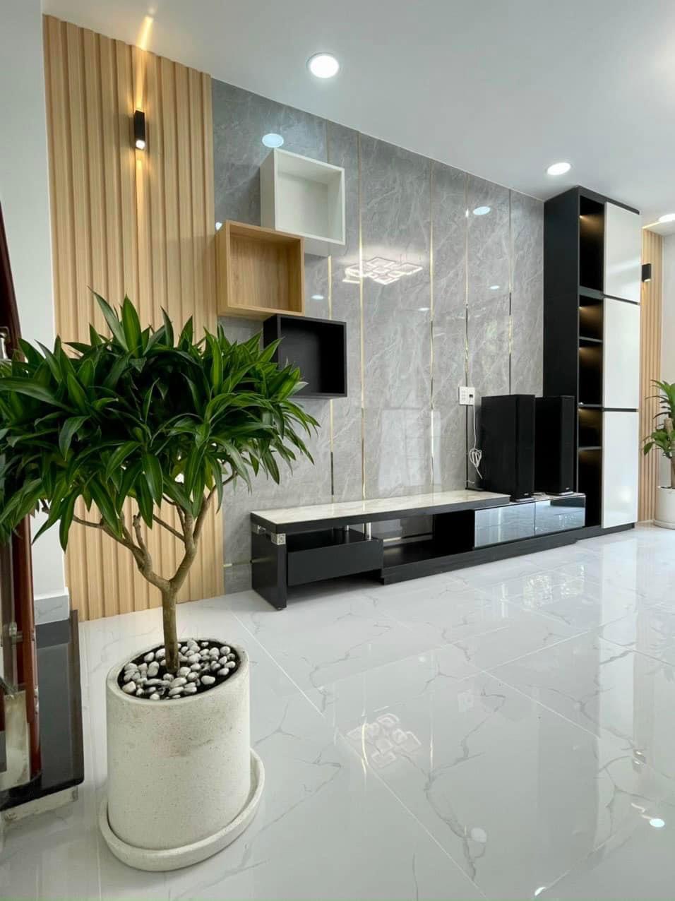 Gấp bán nhà tiền Phan Văn Trị, 96m2, 6 tầng thang máy, ngay chợ,  giá 19.5 tỷ. 13271268