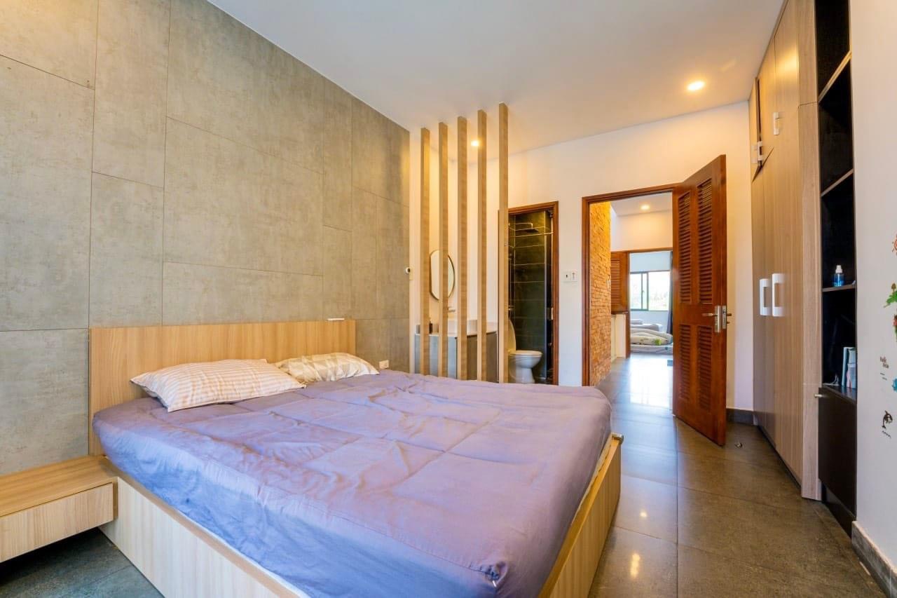 Bán Nhà Mặt tiền Đồng Đen - ngay Bàu Cát đôi, 64m2 (4x16), 5 Tầng, 18.9 tỷ (TL) 13281667