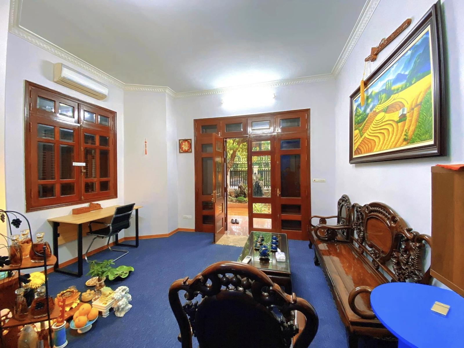 Biệt thự Mỹ Đình 200m Nhà mặt phố vuông góc Nguyễn Cơ Thạch Giá vỡ nợ 13283024