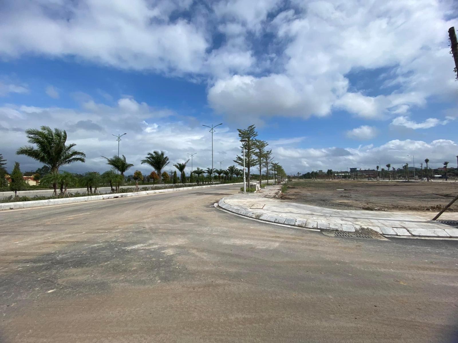 Cần bán 2 ô đất liền kề TĐC Đồng Giộc 75m2 ngay mặt đường 8 làn xe  13288251