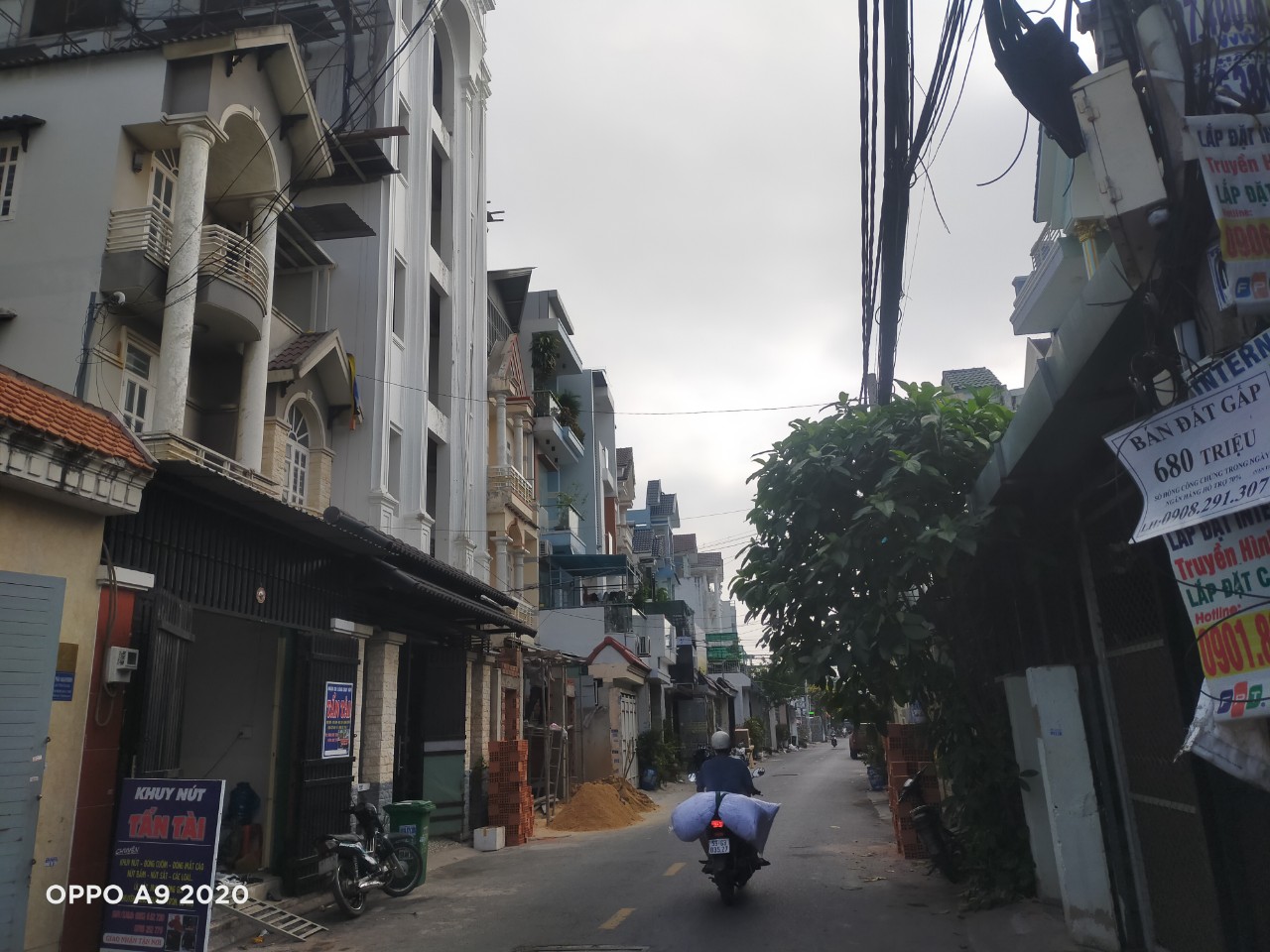 Bán gấp nhà phố có khuôn viên, hồ bơi đường vườn lài nguyễn thái sơn 4x15 13295957